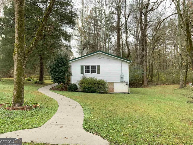 $1,795 | 1590 Waterworks Road, Commerce, GA 30529