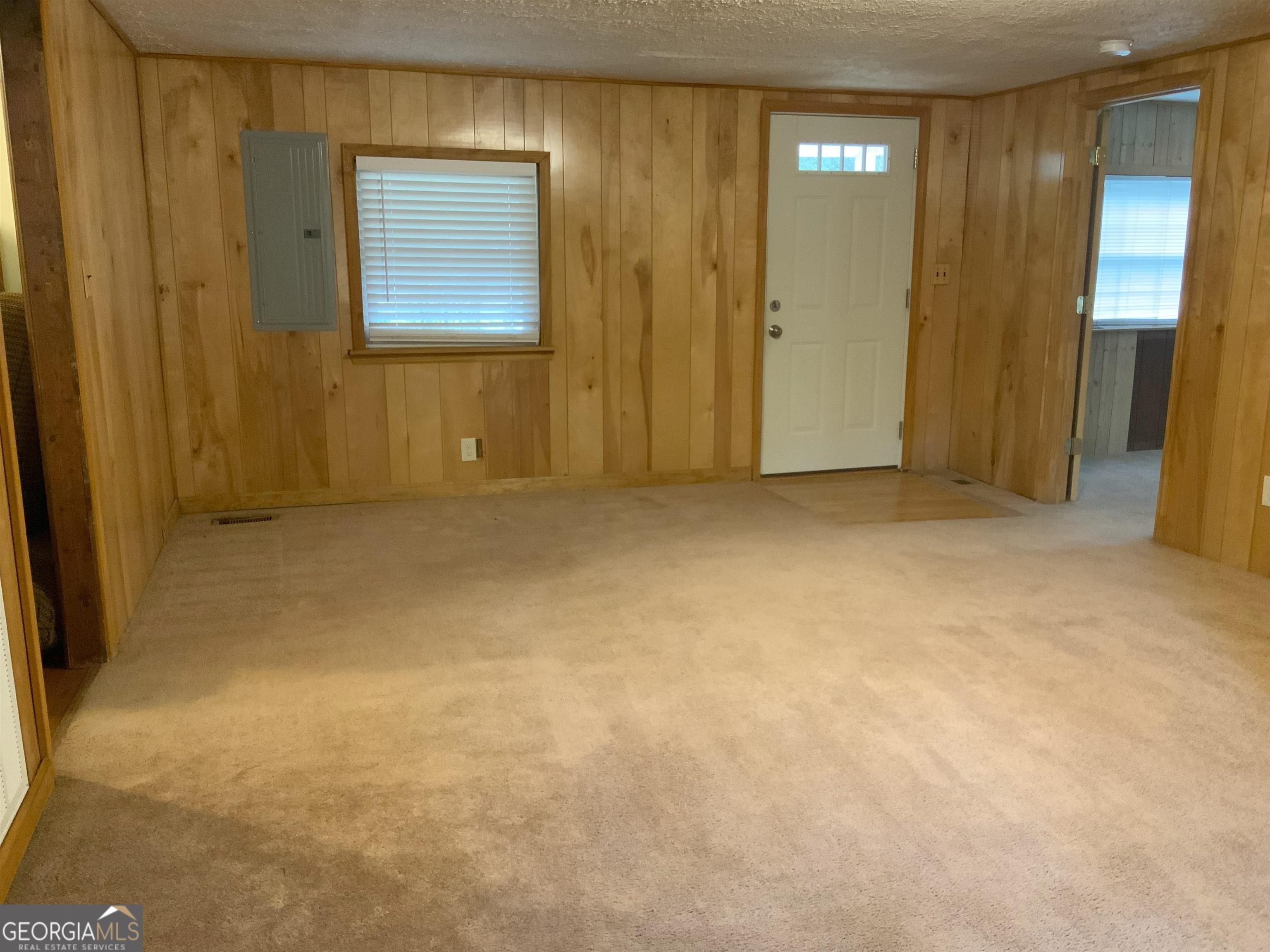 1590 Waterworks Road Commerce, GA 30529 - Photo 7 of 18