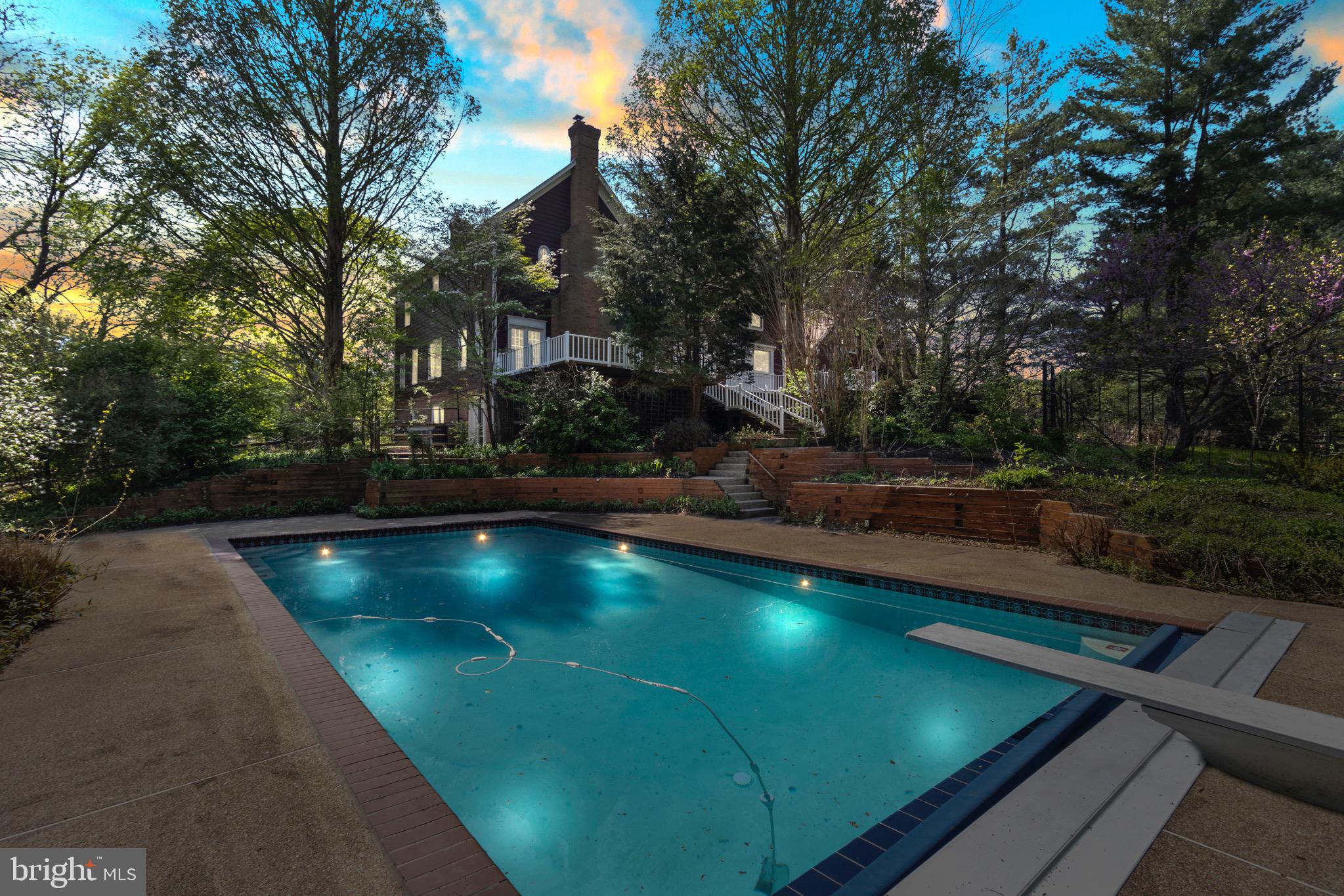 13601 Query Mill Road North Potomac, MD 20878 - Photo 3 of 69 Gorgeous Spa Like Pool