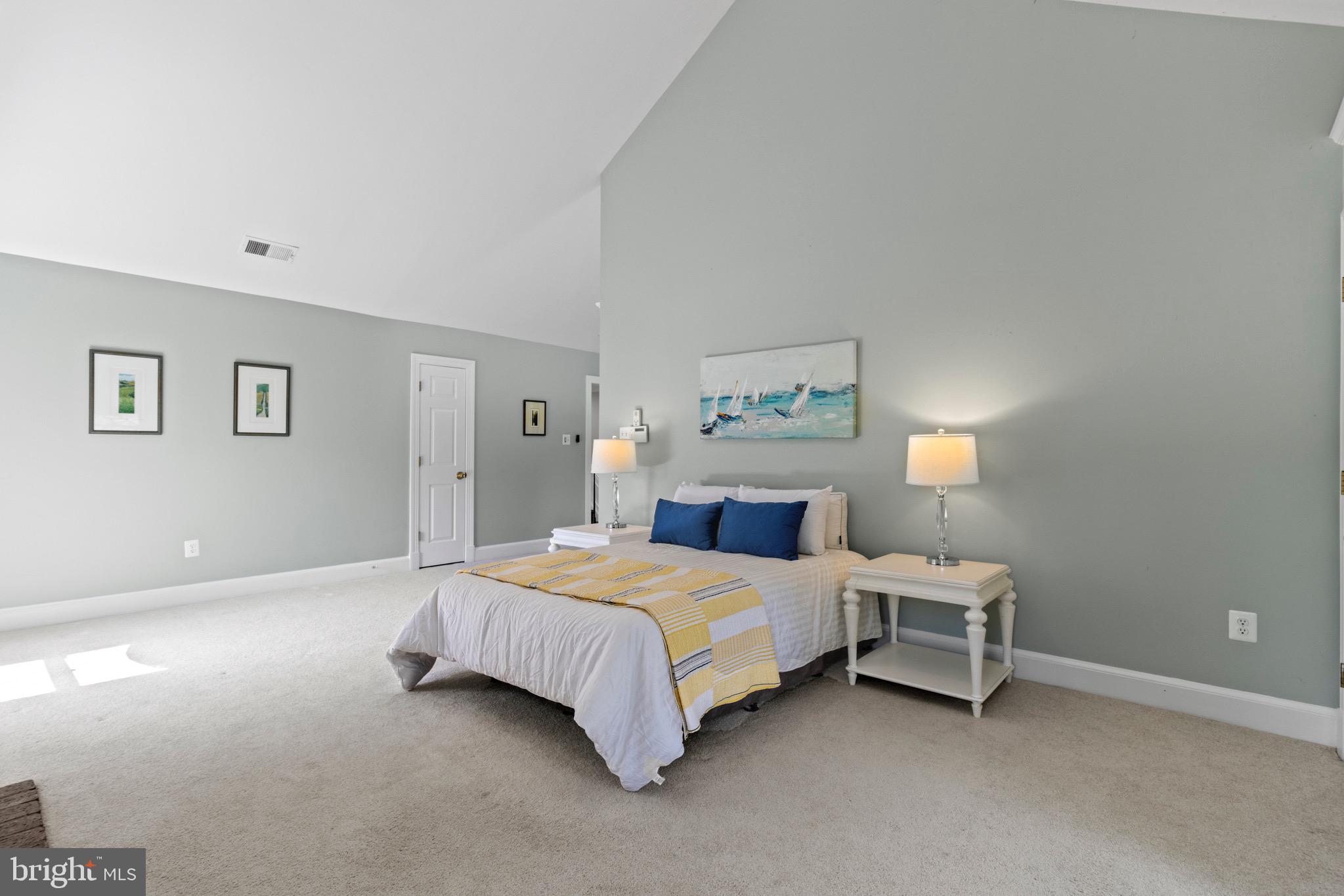 13601 Query Mill Road North Potomac, MD 20878 - Photo 38 of 69 Owners' Suite w/ Sitting Room and Fireplace