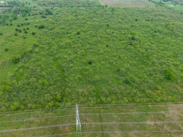 $190,000 | 2190 Southwest County Road 2190, Wortham, TX 76693