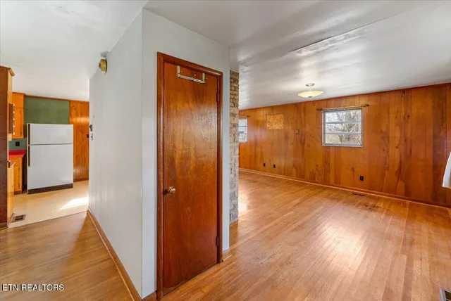 $235,000 | 503 Glendale Avenue, Clinton, TN 37716