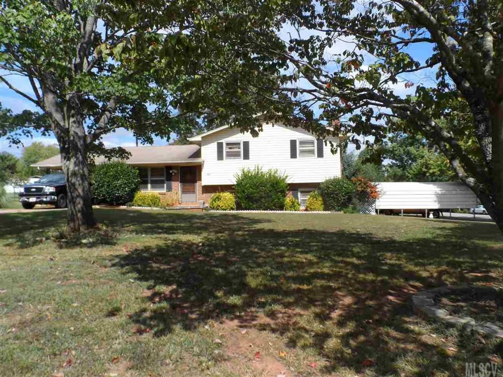 3411 Spencer Road Conover, NC 28613 - Photo 1 of 17 Gallery Image 1