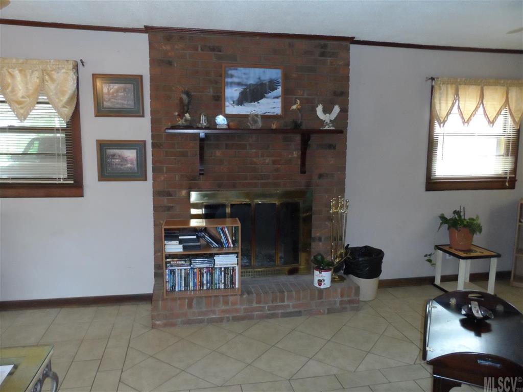3411 Spencer Road Conover, NC 28613 - Photo 8 of 17 Gallery Image 8