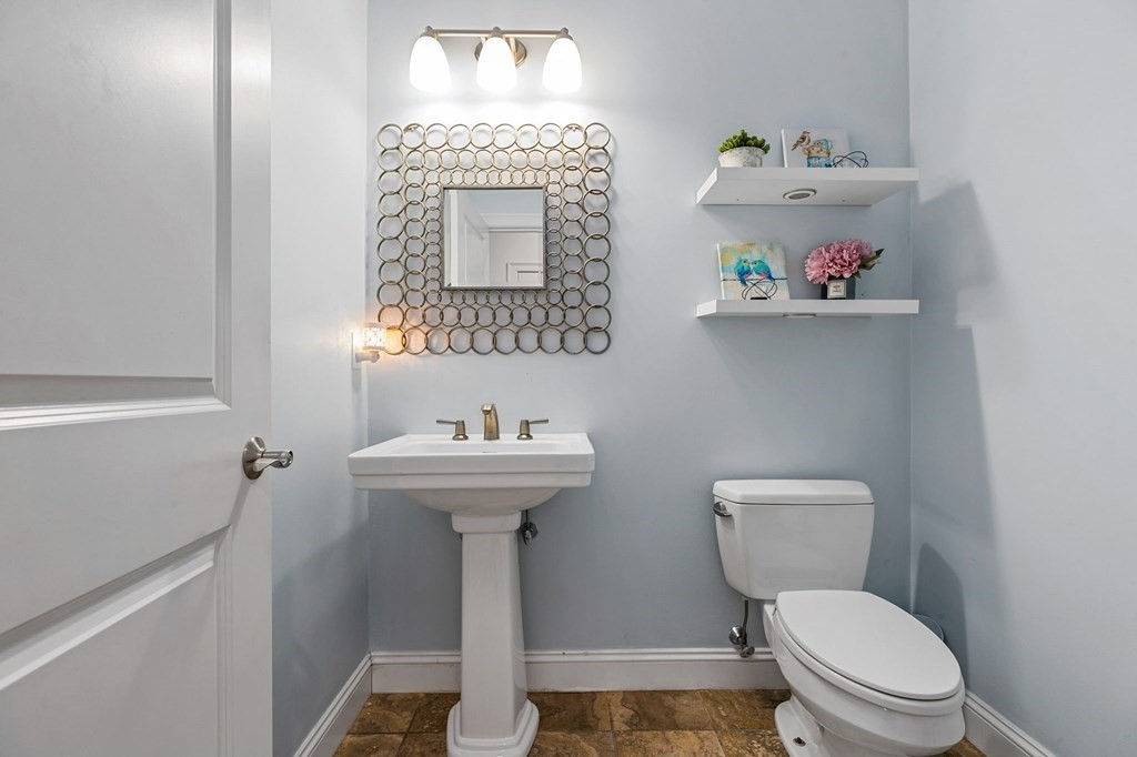 180 Culloden Drive Canton, MA 02021 - Photo 16 of 39