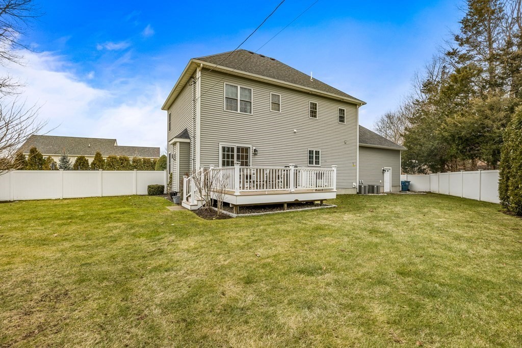 180 Culloden Drive Canton, MA 02021 - Photo 33 of 39