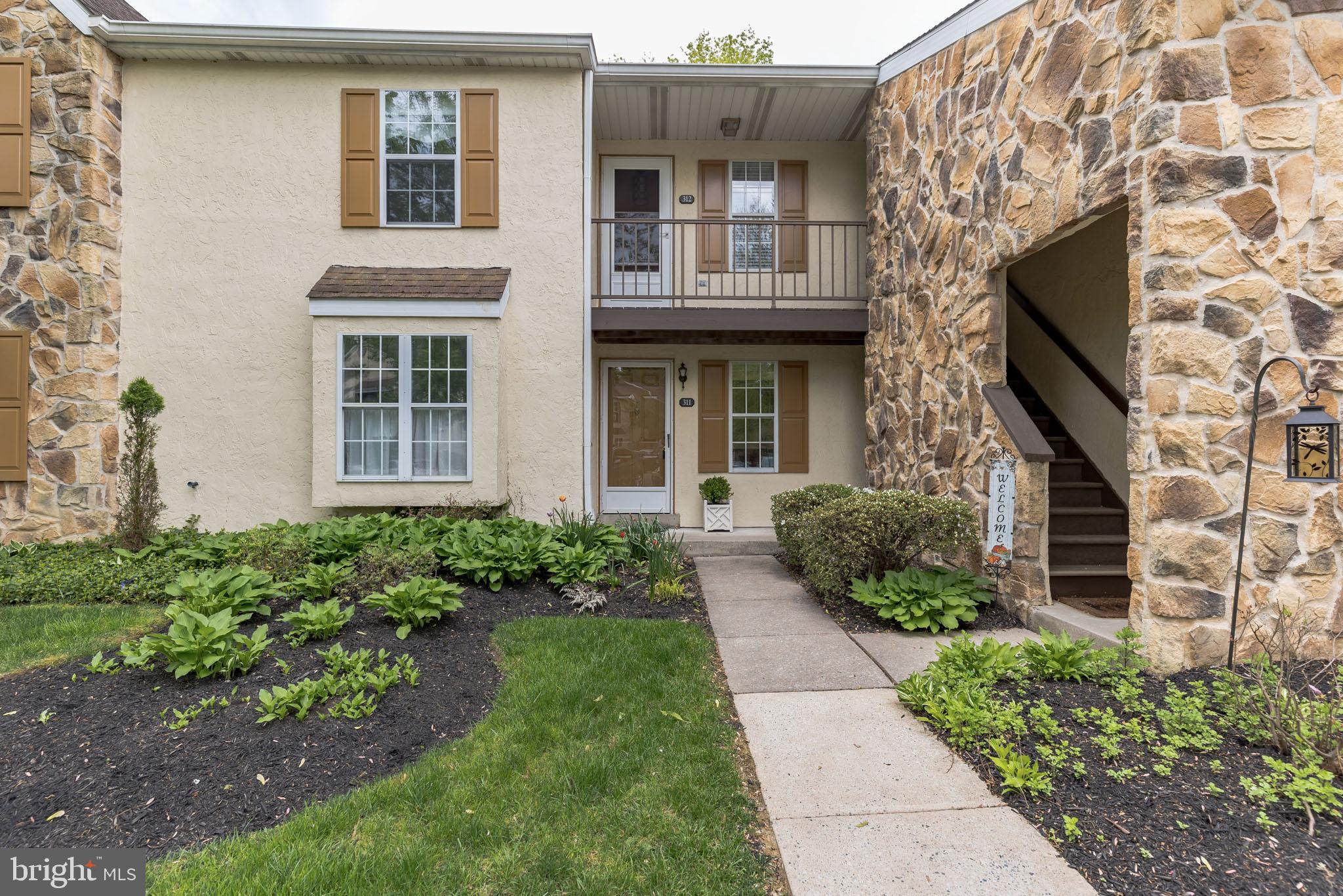 311 Valley Stream Lane Chesterbrook, PA 19087 - Photo 1 of 15 Gallery Image 1