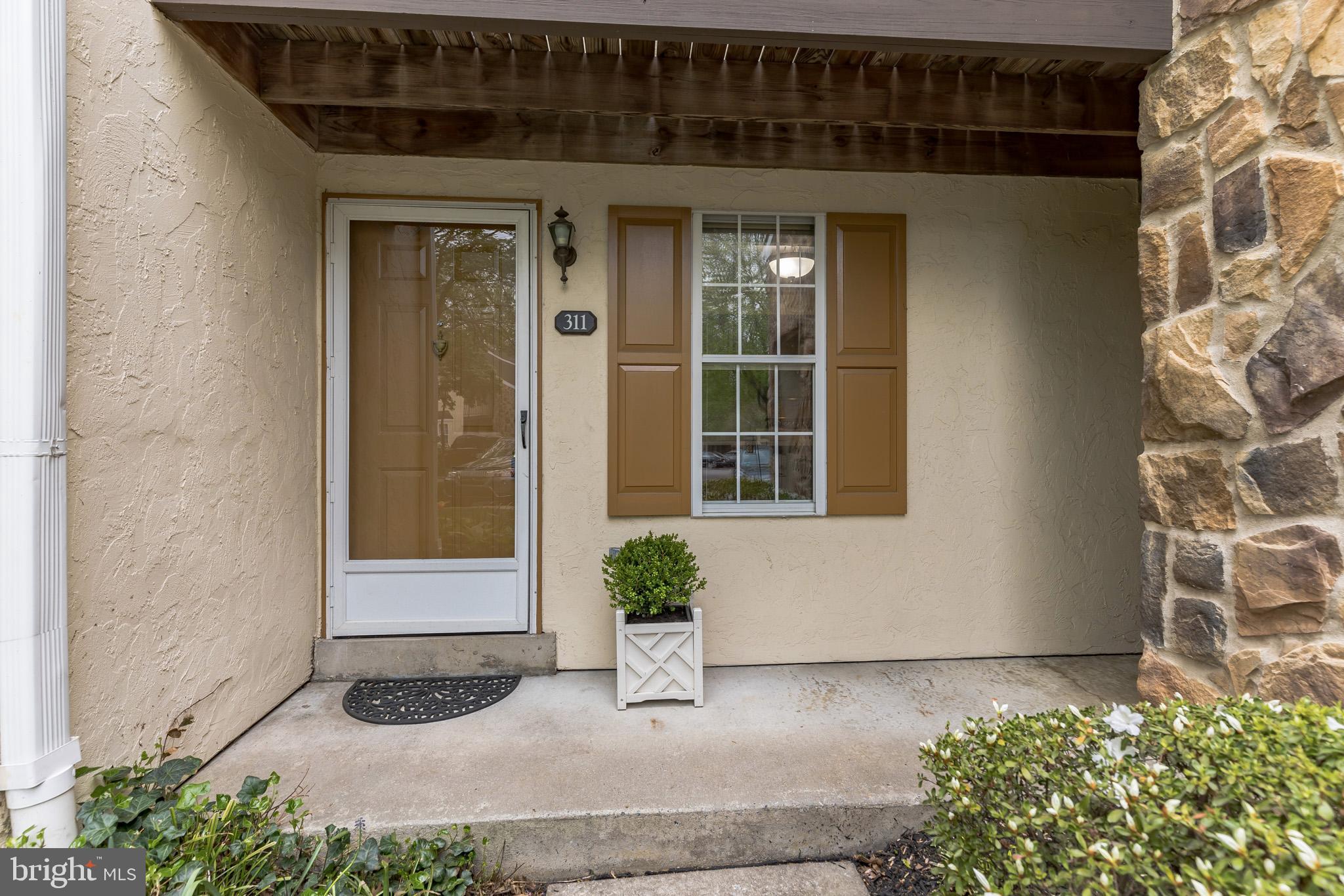 311 Valley Stream Lane Chesterbrook, PA 19087 - Photo 2 of 15 Gallery Image 2