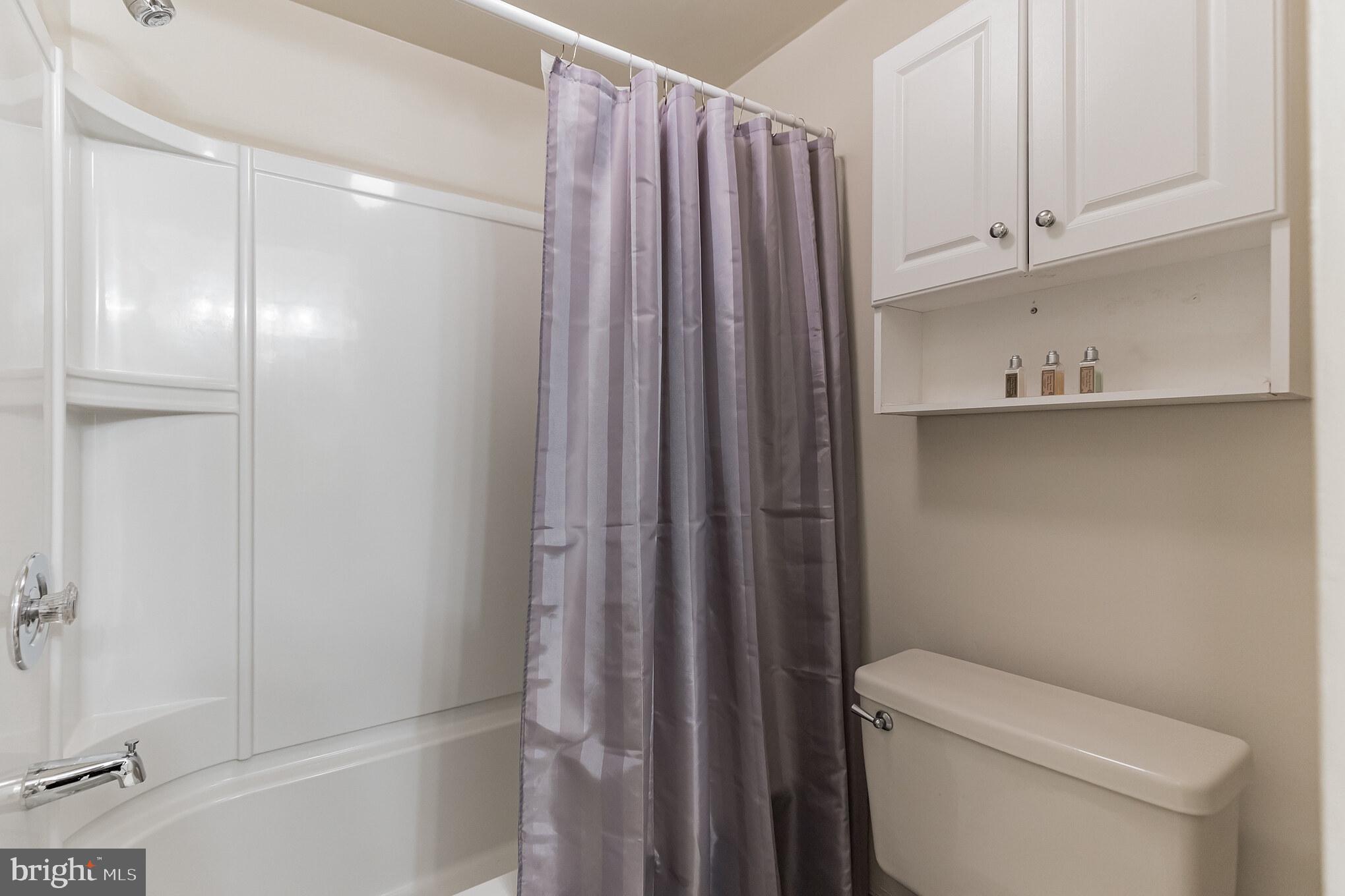 311 Valley Stream Lane Chesterbrook, PA 19087 - Photo 12 of 15 Gallery Image 12