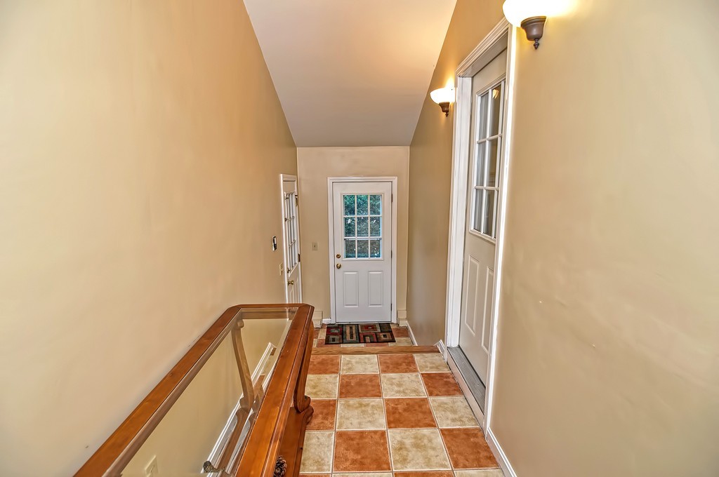 3 Roberta Road Sharon, MA 02067 - Photo 14 of 30 Gallery Image 14