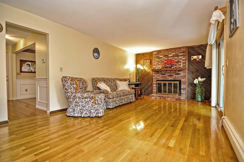 3 Roberta Road Sharon, MA 02067 - Photo 7 of 30 Gallery Image 7