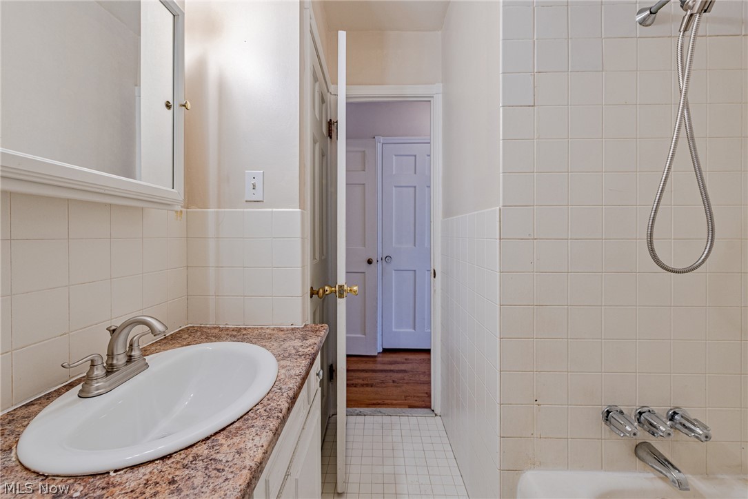 3945 Colony Road South Euclid, OH 44118 - Photo 20 of 35 Gallery Image 20