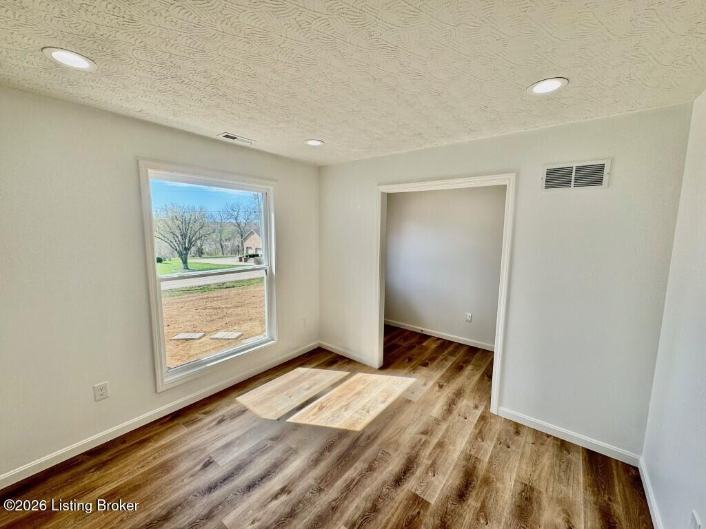 140 Brookside Drive Springfield, KY 40069 - Photo 10 of 35 009_DiningOffice