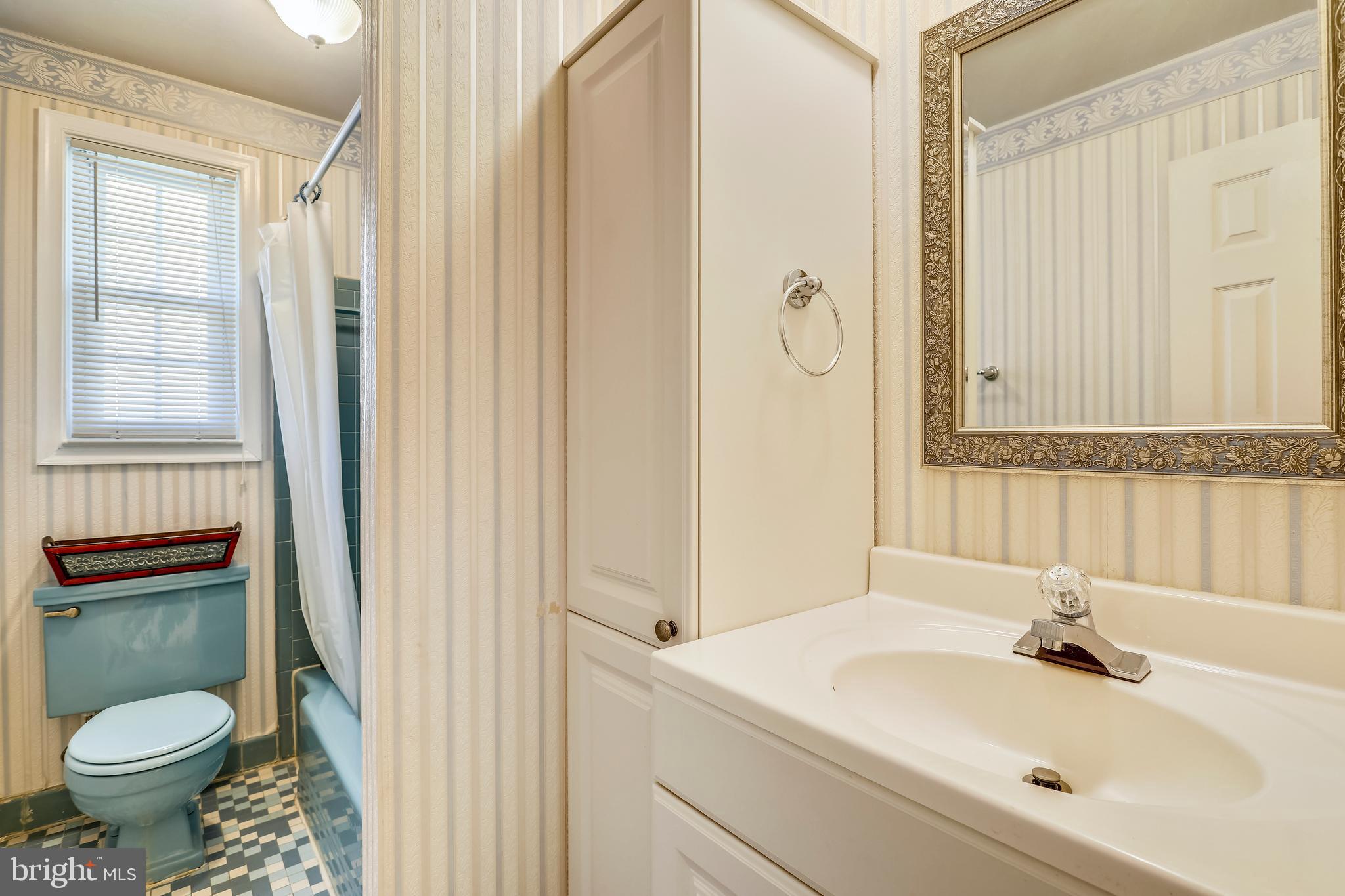400 University Boulevard West Silver Spring, MD 20901 - Photo 26 of 56 Hall Bathroom