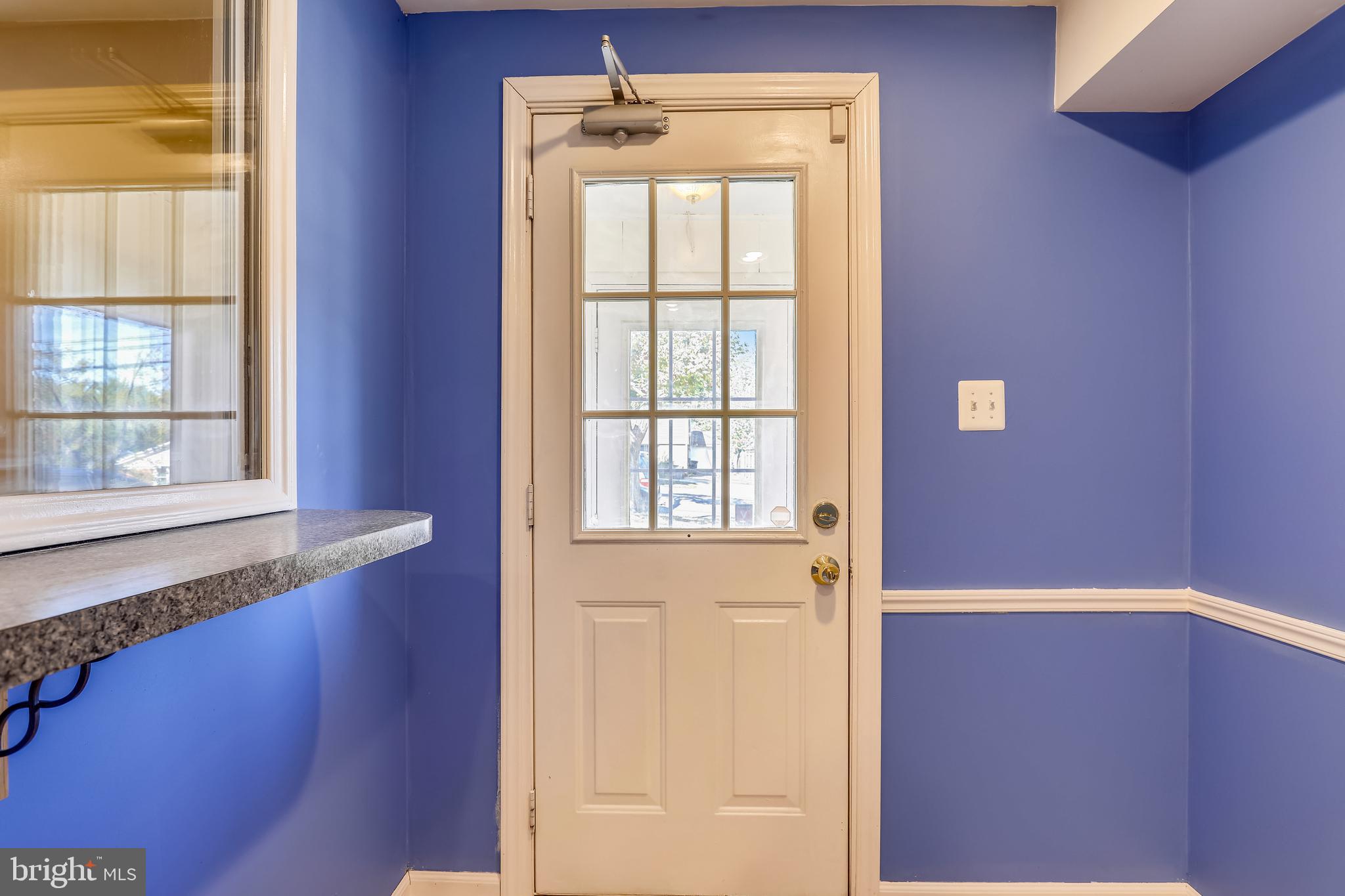 400 University Boulevard West Silver Spring, MD 20901 - Photo 27 of 56 Entry