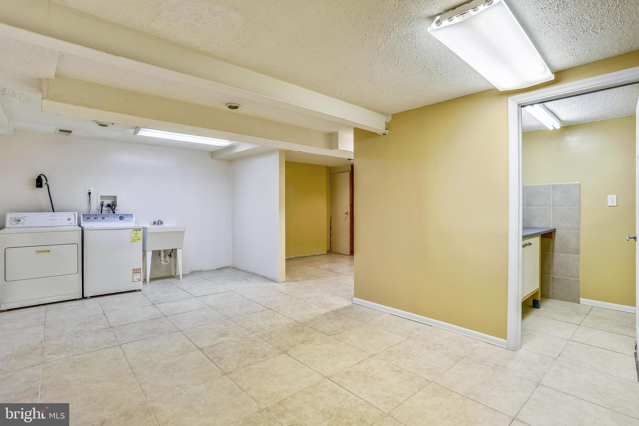 400 University Boulevard West Silver Spring, MD 20901 - Photo 43 of 56 Recreation Room