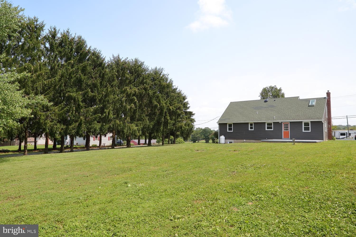 244 Hilldale Road Pequea, PA 17565 - Photo 7 of 46