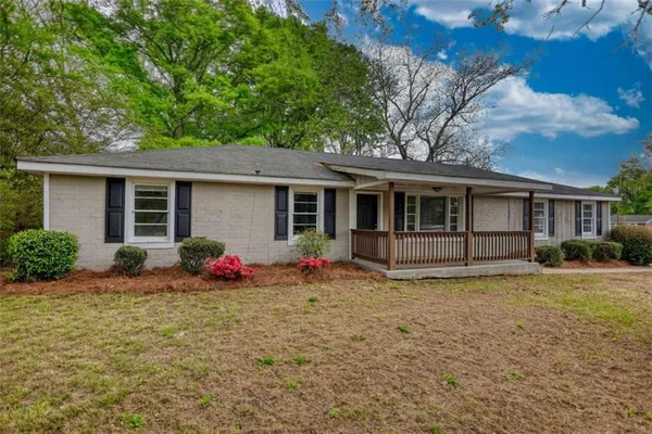 $300,000 | 180 Capitol Avenue, Winder, GA 30680