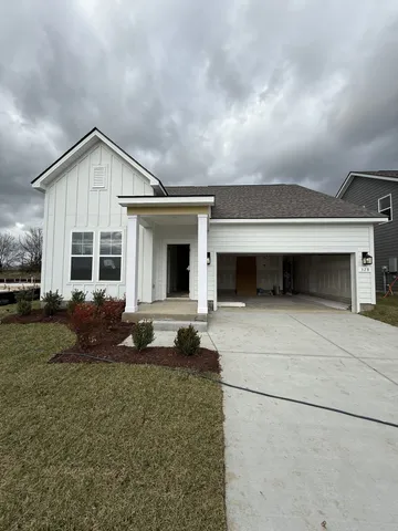 $451,735 | 328 Black Bear Dr Mount, Mount Pleasant, TN 38474