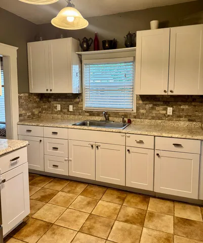 $360,000 | 1261 North Glenn Avenue, Fresno, CA 93728