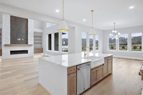 $2,999,995 | 8124 Boiling Spgs Place, Brentwood, TN 37027