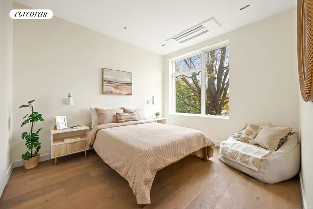 $825,000 | 21 Lefferts Place, Unit 3R | Clinton Hill