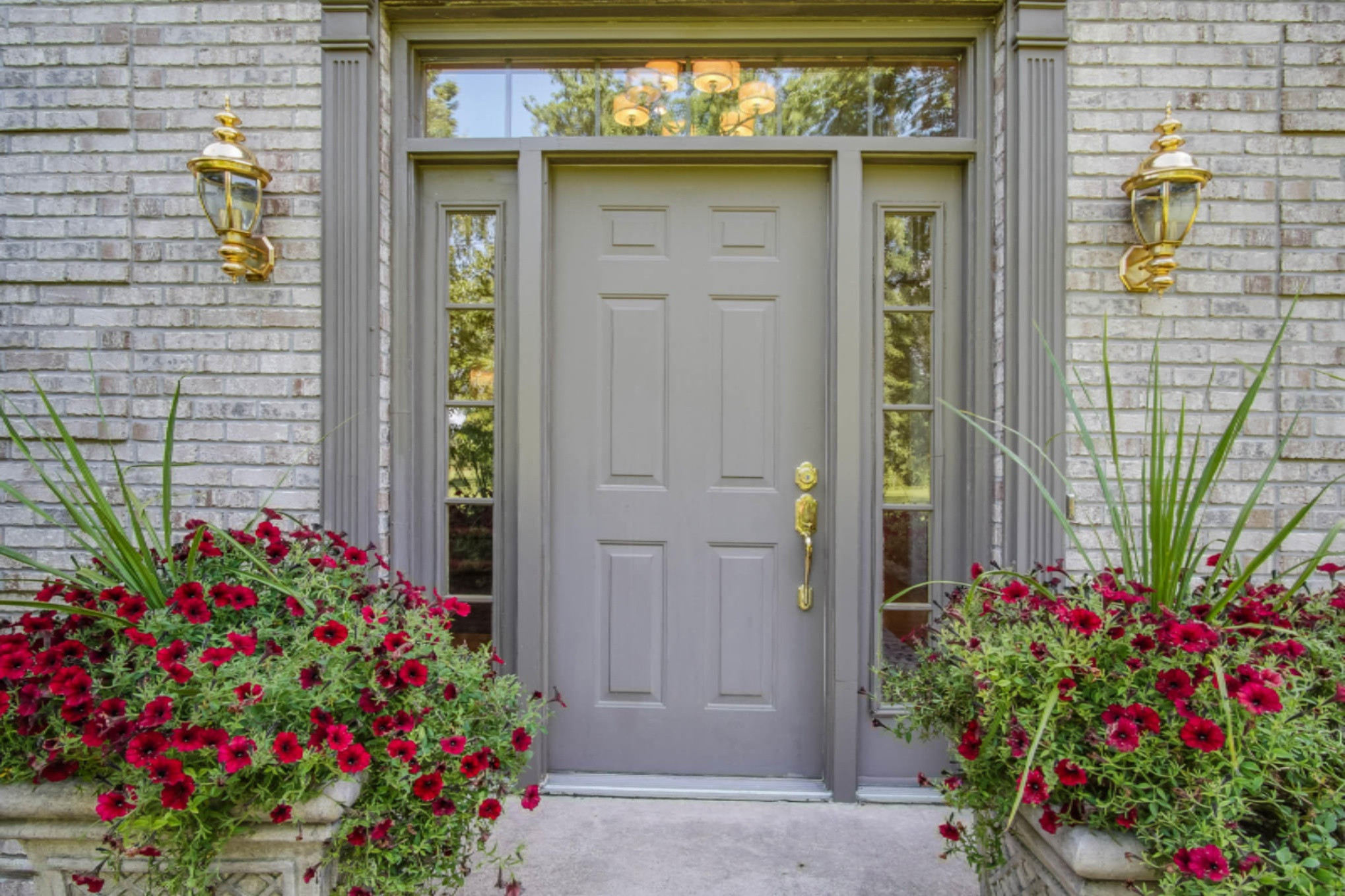 605 Nichols Road Benton Harbor, MI 49022 - Photo 16 of 60 DSC05052Blending