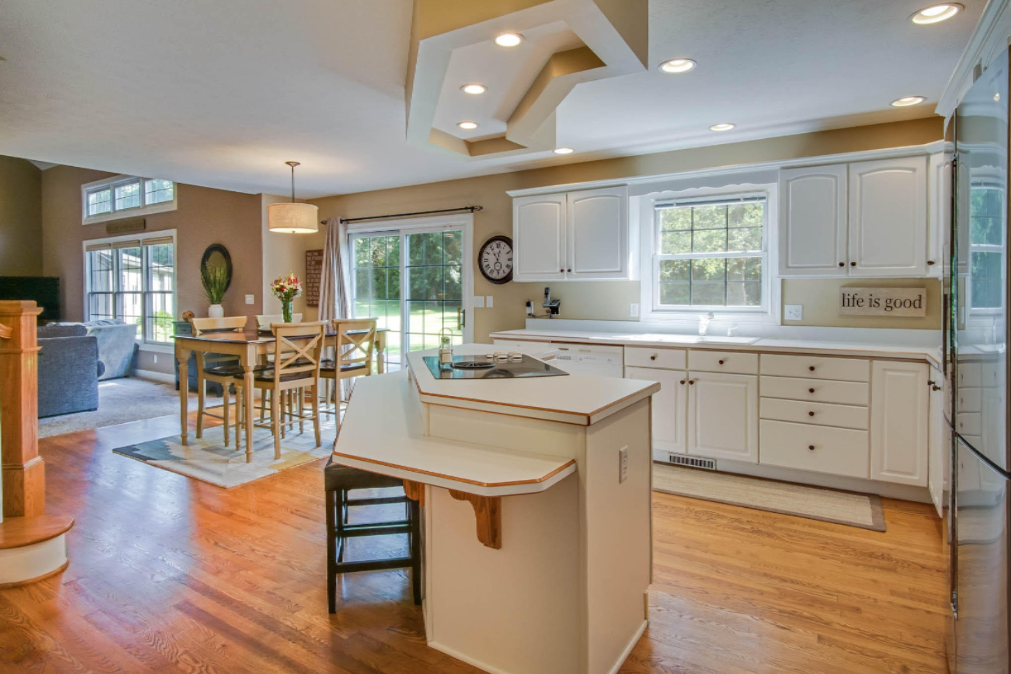 605 Nichols Road Benton Harbor, MI 49022 - Photo 3 of 60 Kitchen