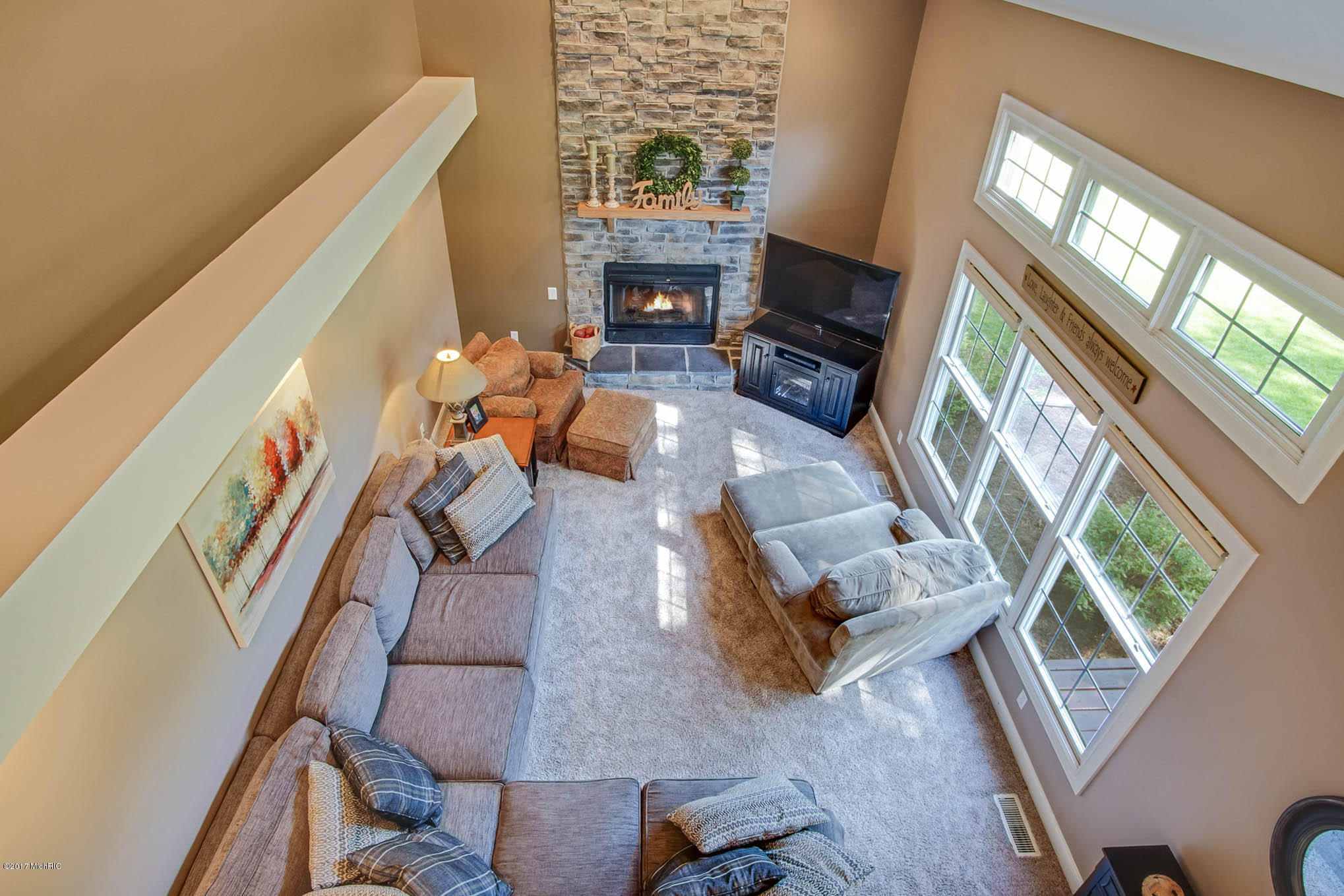 605 Nichols Road Benton Harbor, MI 49022 - Photo 31 of 60 DSC05125Blending