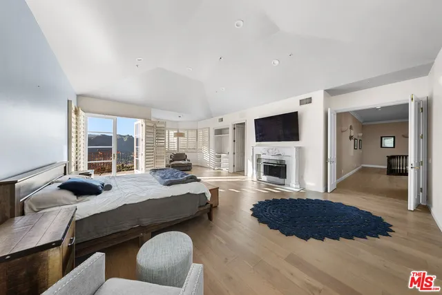 $19,950 | 1415 Cuesta Linda Drive, Pacific Palisades, CA 90272