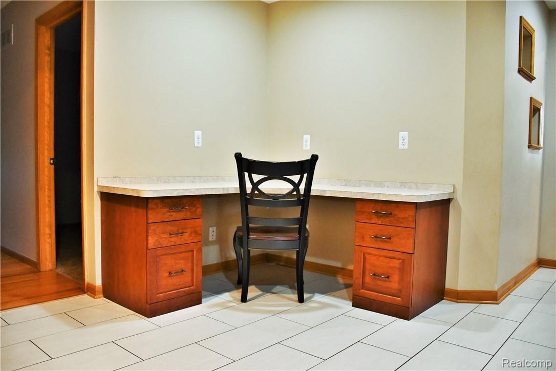 58440 Ray Center Road Ray, MI 48096 - Photo 10 of 76 DSC_8808 (3).JPG