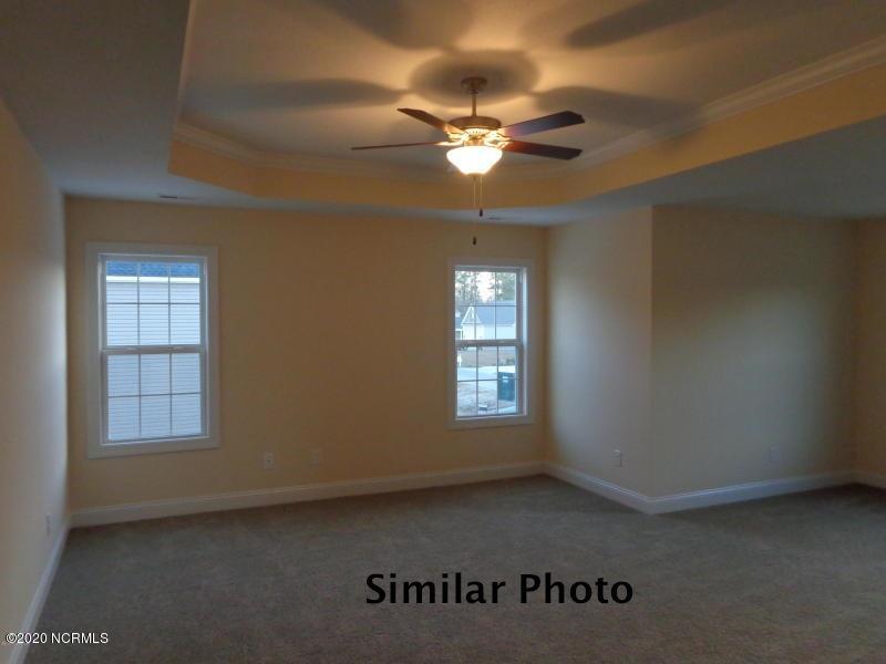 104 Colonial Post Road Jacksonville, NC 28546 - Photo 11 of 26 127 MBed Sitting Area