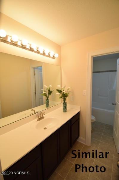 104 Colonial Post Road Jacksonville, NC 28546 - Photo 19 of 26 127 Guest bath