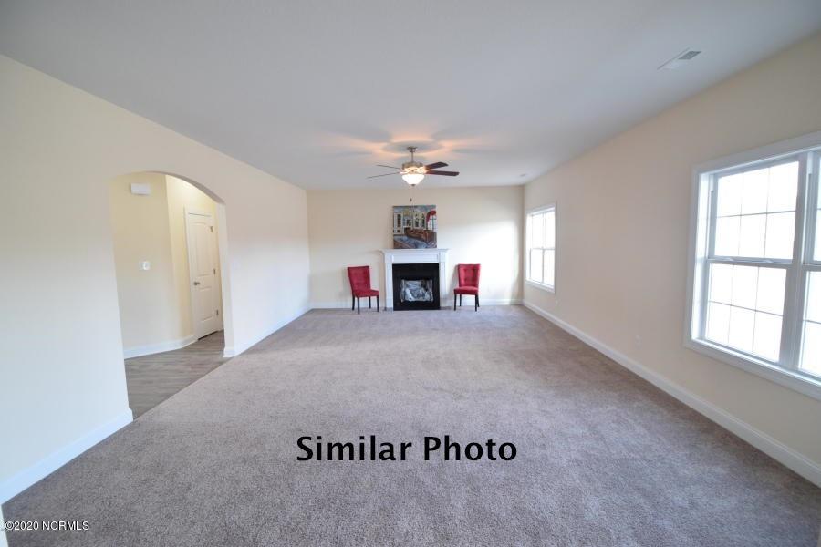 104 Colonial Post Road Jacksonville, NC 28546 - Photo 3 of 26 127 Living 2