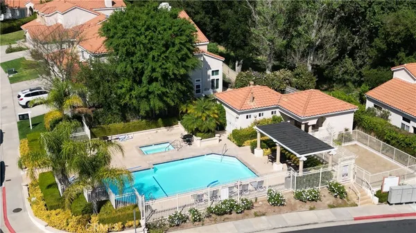 $1,150,000 | 133 Concerto Drive, Oak Park, CA 91377