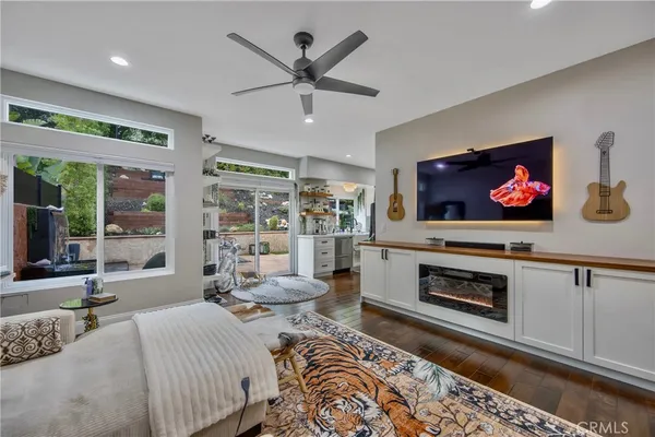 $1,150,000 | 133 Concerto Drive, Oak Park, CA 91377