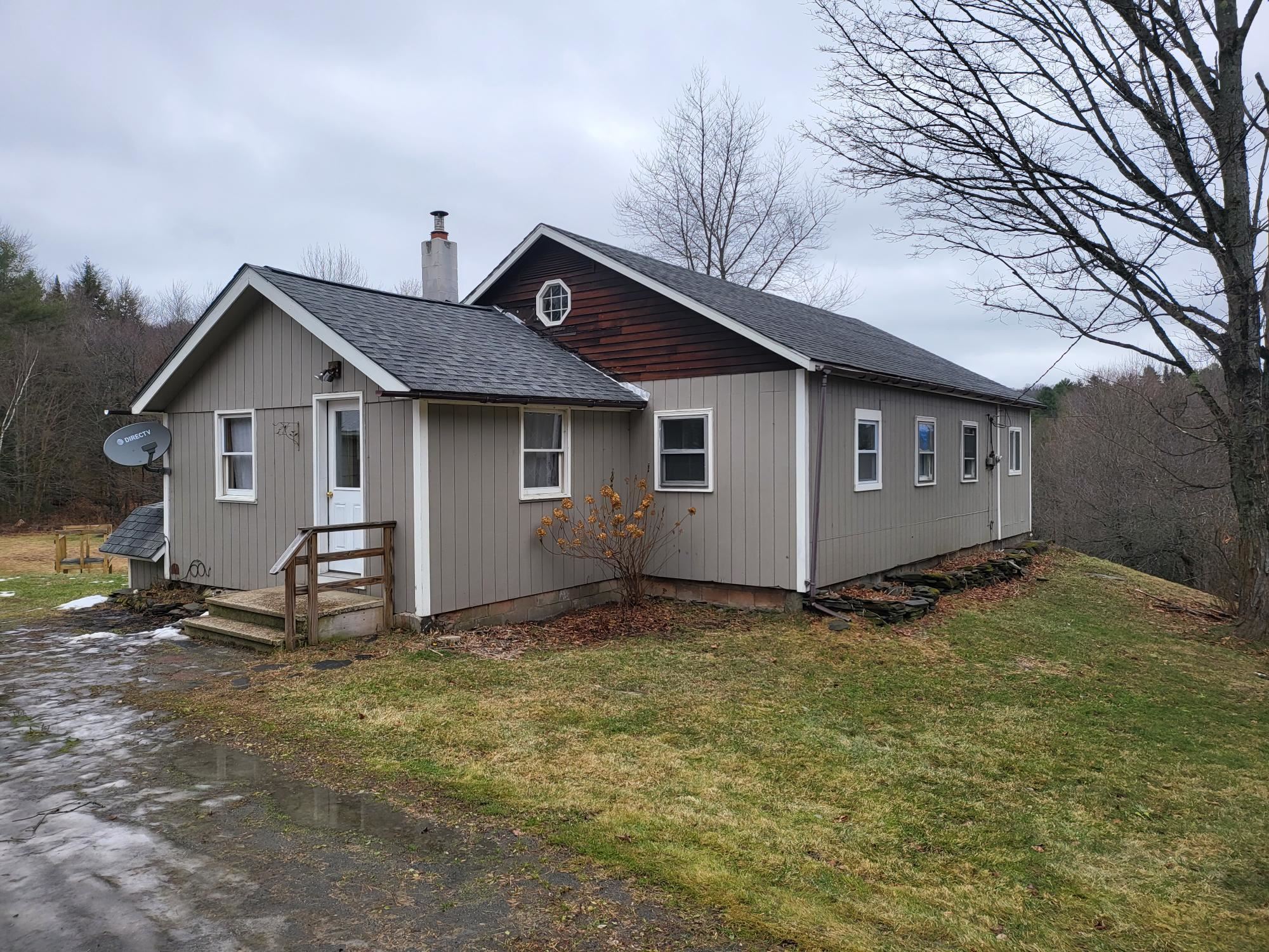 124 Scribner Road Woodbury, VT 05650 - Photo 1 of 26