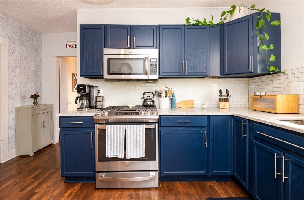 156 Bridge Street, Unit B Salem, MA 01970 - Photo 10 of 40