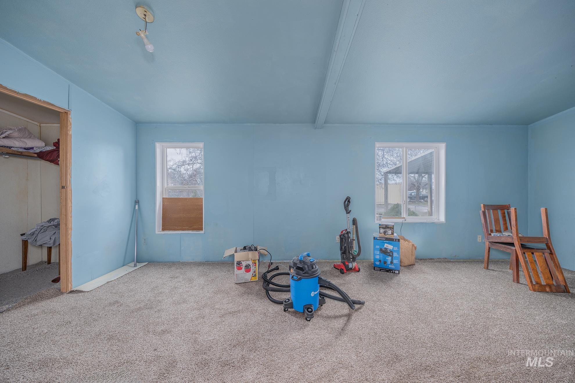 1445 Southeast Claude Road Ontario, OR 97914 - Photo 11 of 35