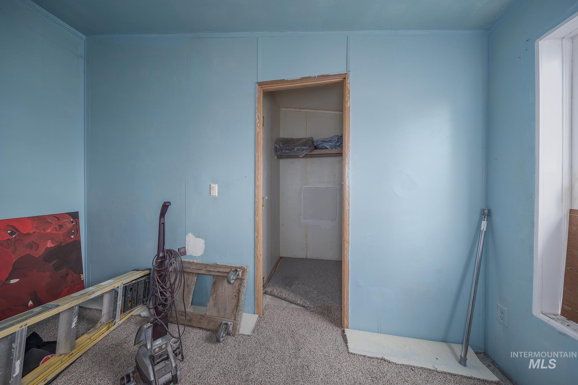 1445 Southeast Claude Road Ontario, OR 97914 - Photo 13 of 35