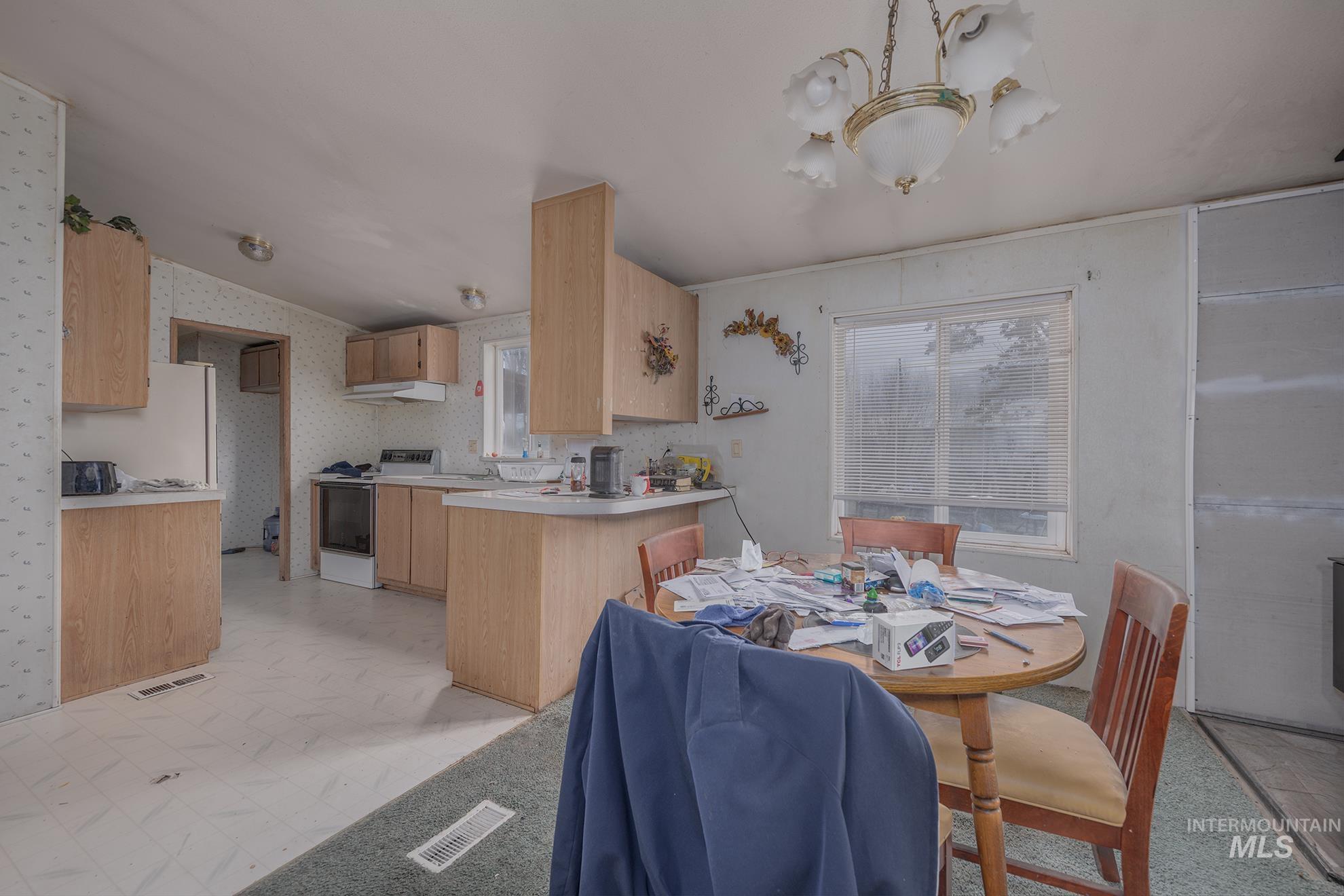 1445 Southeast Claude Road Ontario, OR 97914 - Photo 17 of 35