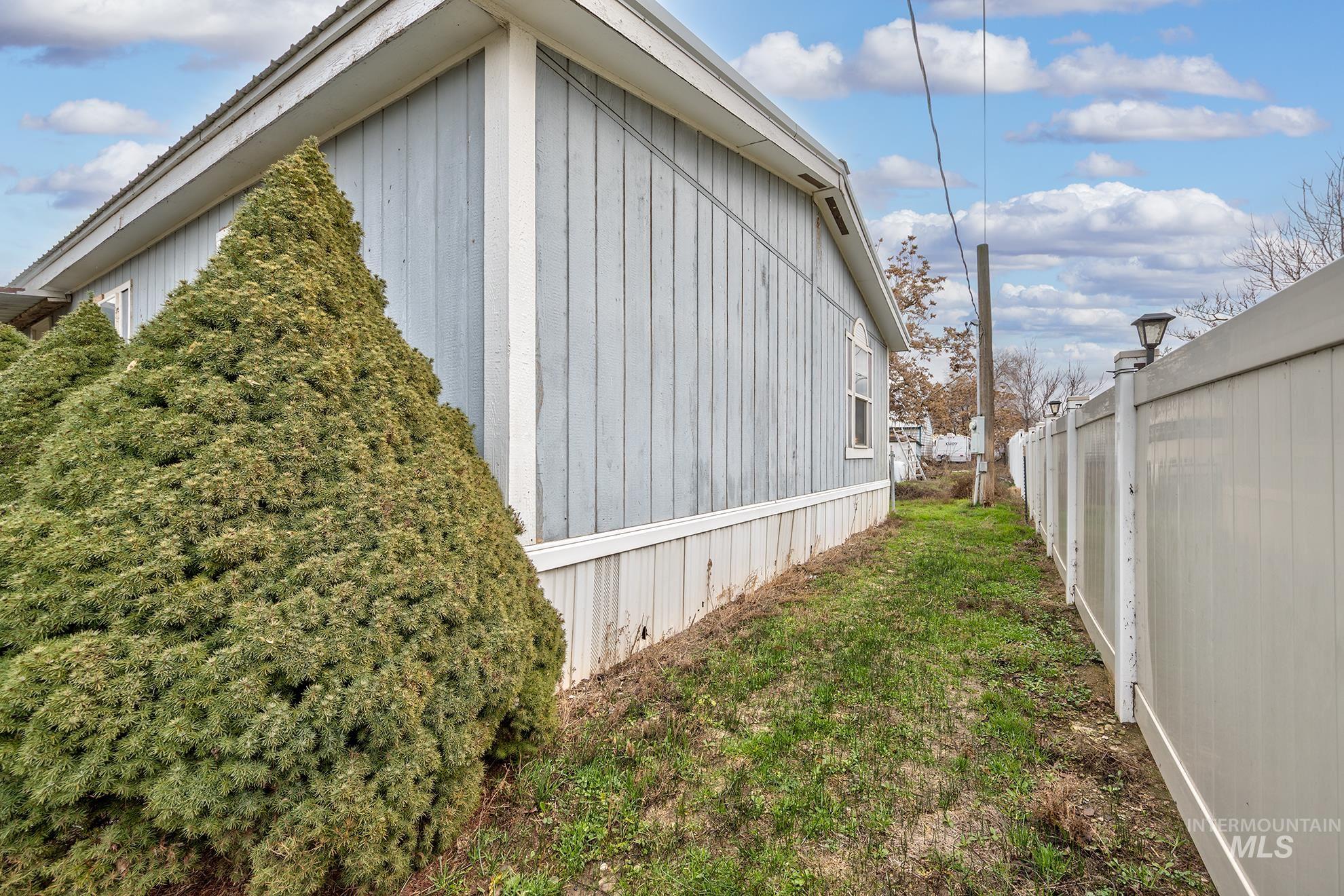 1445 Southeast Claude Road Ontario, OR 97914 - Photo 26 of 35