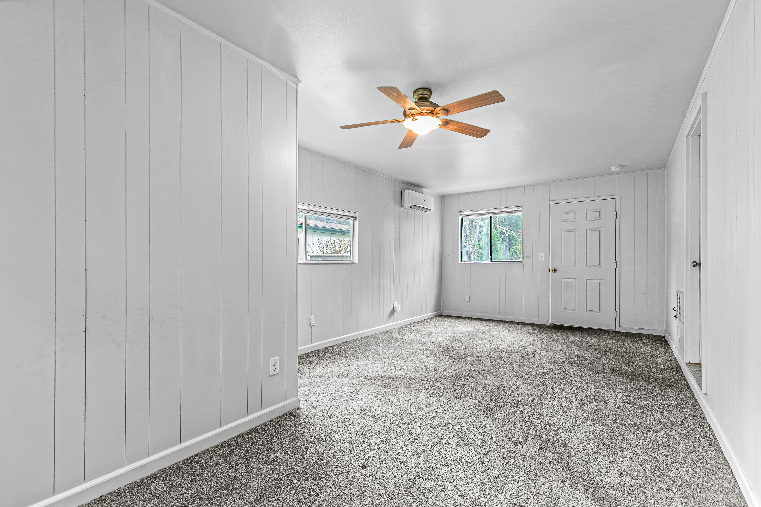 420 Crystal Springs Road Grants Pass, OR 97527 - Photo 35 of 40 Guest space two