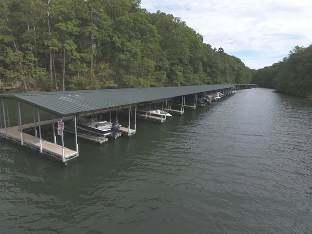 $1,350,000 | 200 Pioneer Trail, Savannah, TN 38372