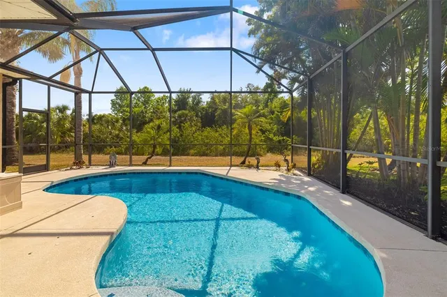 $589,000 | 224 Dahlia Court, Bradenton, FL 34212