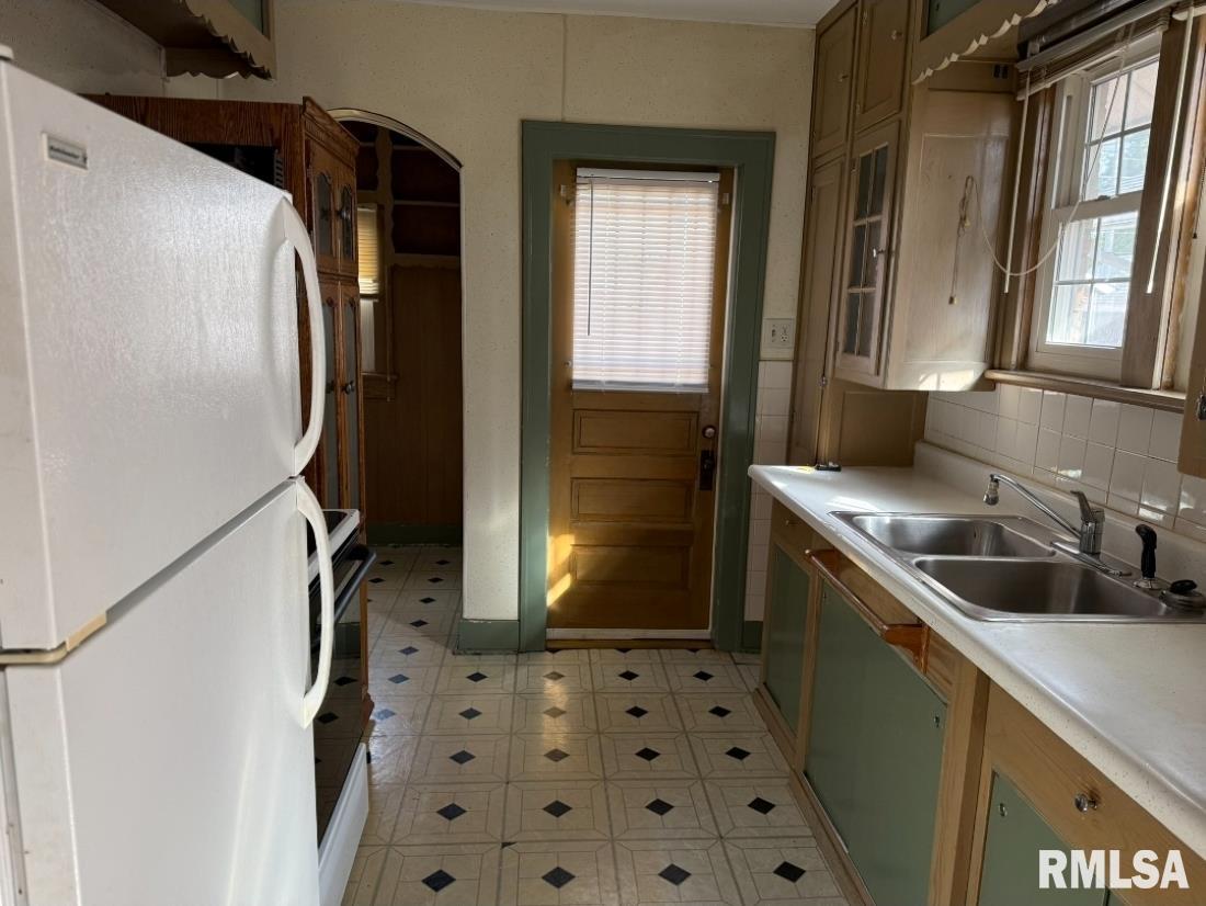 1612 South 4th Street Springfield, IL 62703 - Photo 14 of 16