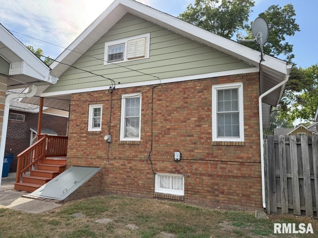 1612 South 4th Street Springfield, IL 62703 - Photo 5 of 16