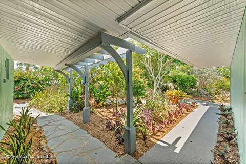 $919,900 | 4527 Coquina Ridge Drive, Melbourne, FL 32935