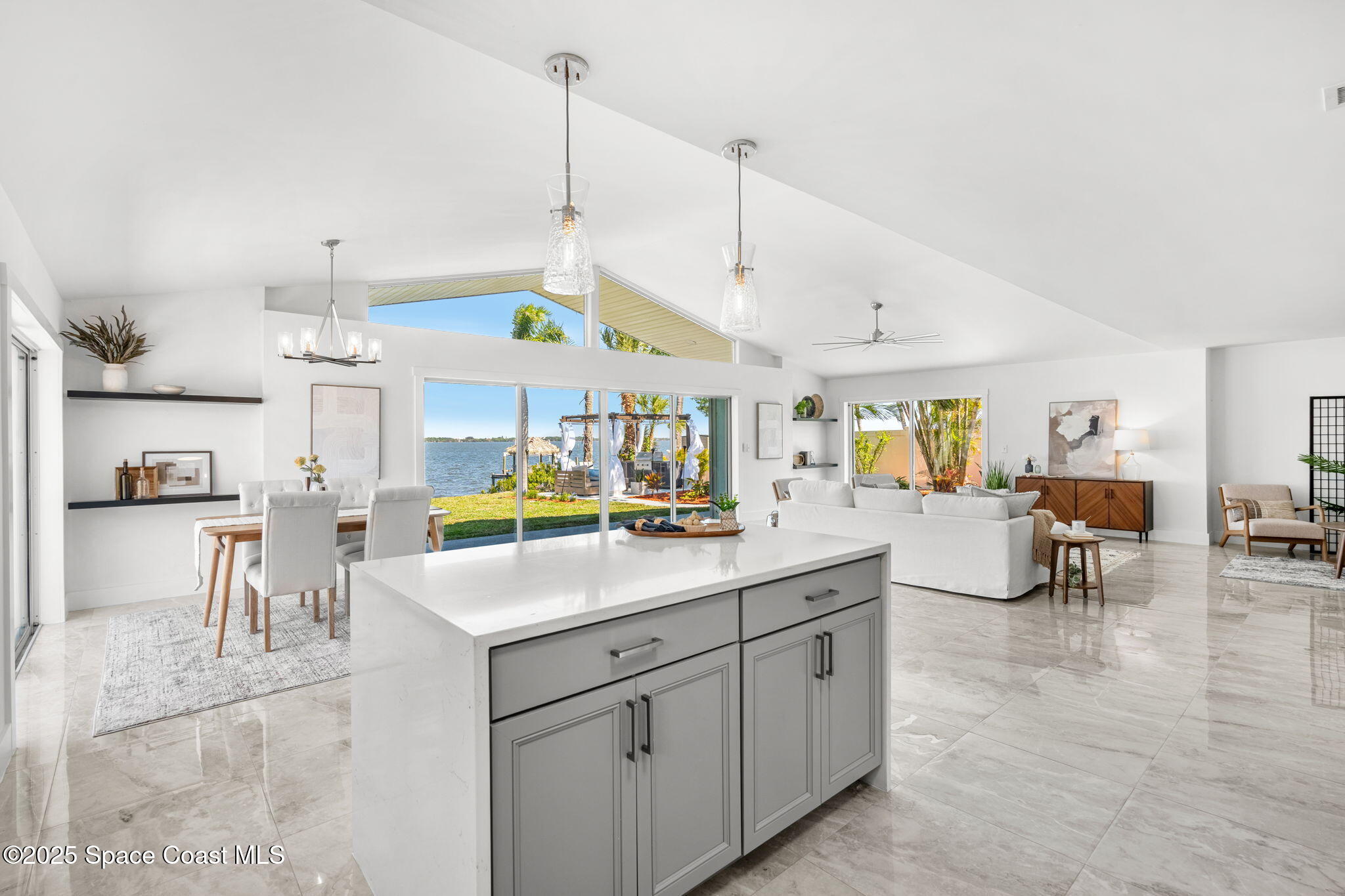 4527 Coquina Ridge Drive Melbourne, FL 32935 - Photo 4 of 102 28-web-or-mls-DSC06127-HDR