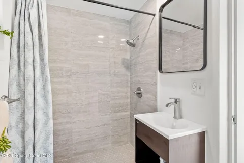 $919,900 | 4527 Coquina Ridge Drive, Melbourne, FL 32935